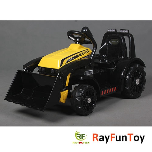 Ride-On Digger with Moveable Front Bucket
